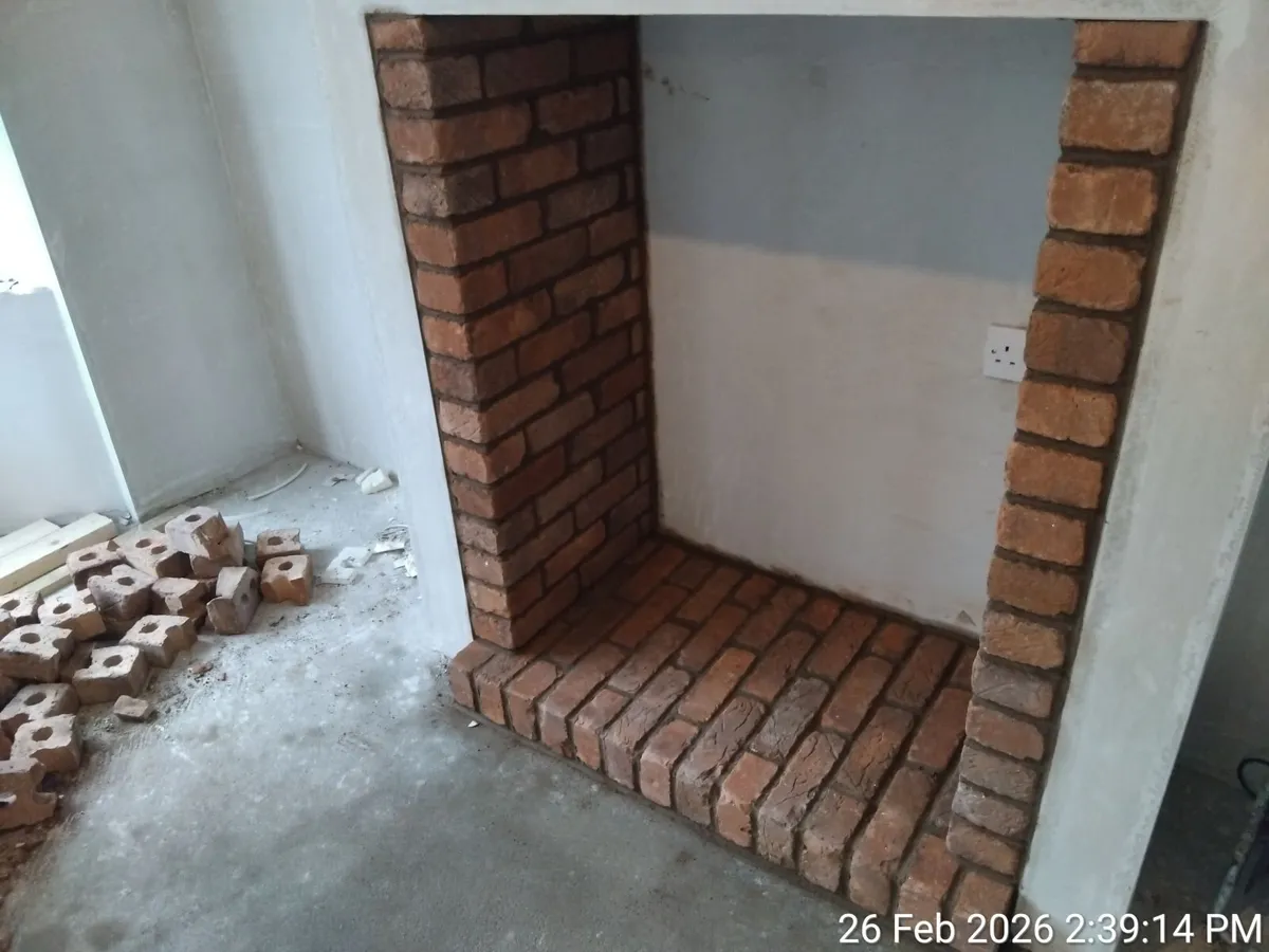 Builder  , blocklayer, bricklayer - Image 4