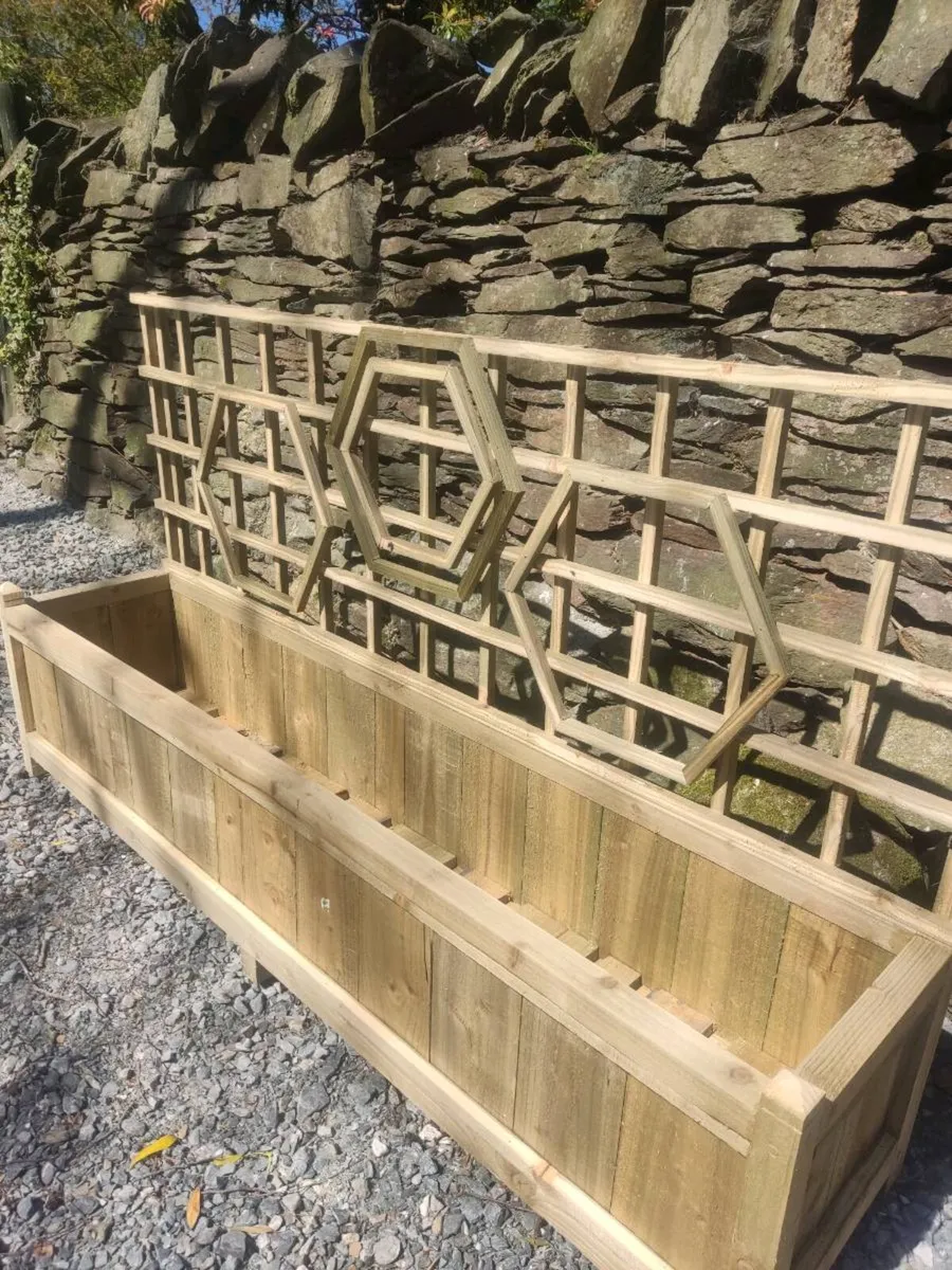 Trellis Planter - Image 4