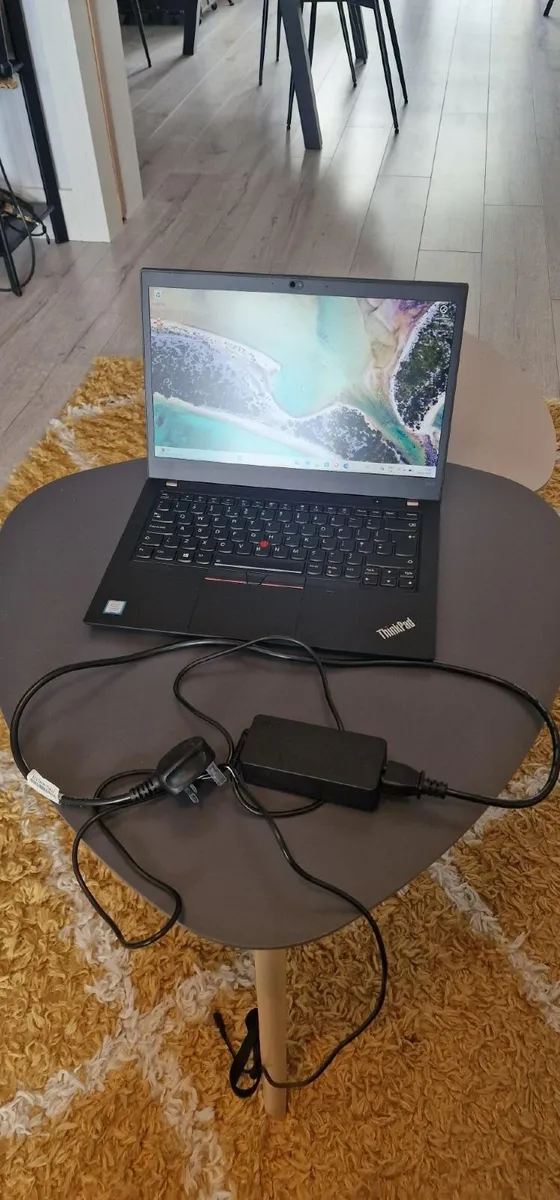 Lenovo ThinkPad T490 | Intel i7-8565U | 16GB RAM | - Image 2