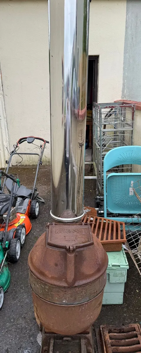 Potbelly stove