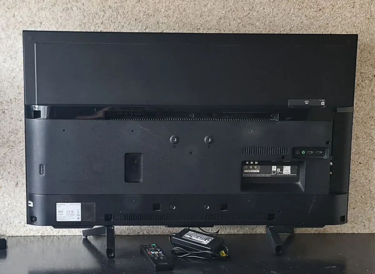 Sony Bravia KD-43XG8096 – 43" 4K Ultra HD Android - Image 2
