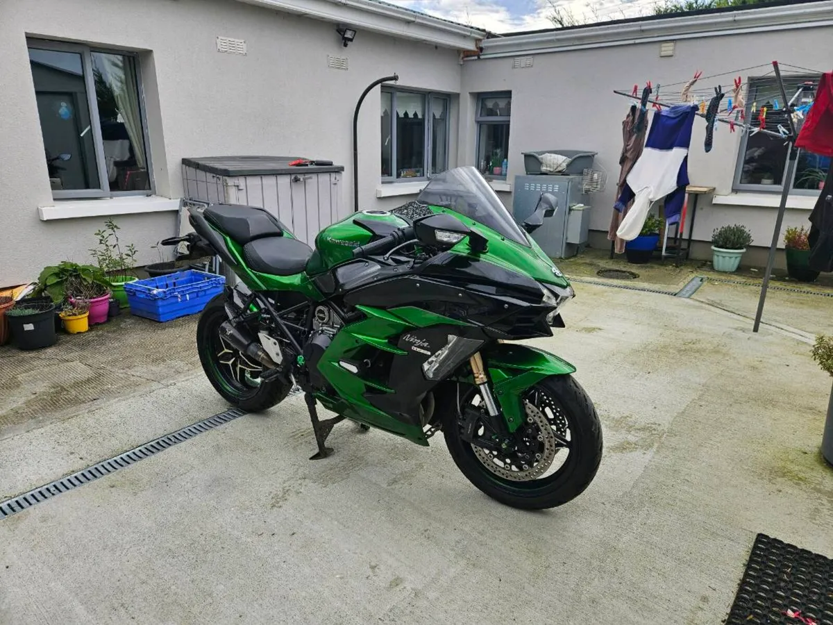 Motorbike - Image 3