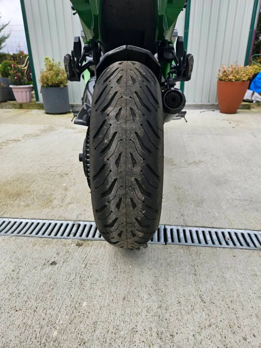 Motorbike - Image 4