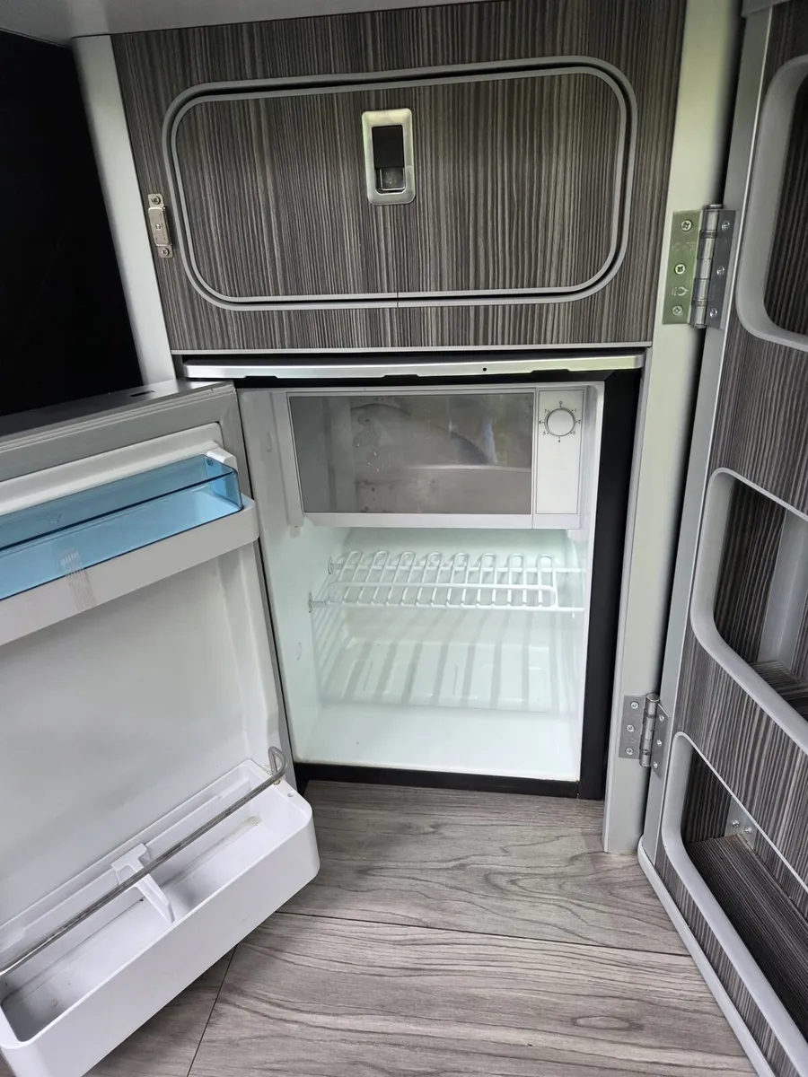 Campervan - Image 4