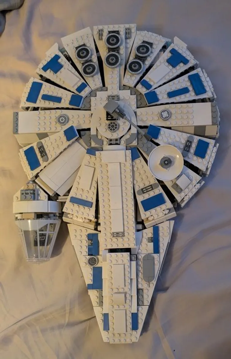 Lego Kessel run Millenium Falcon (75212) - Image 1