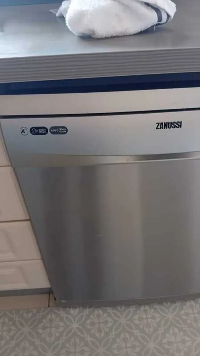 Zanussi Dishwasher - Image 2
