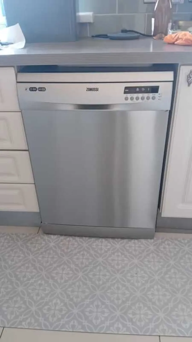 Zanussi Dishwasher - Image 3