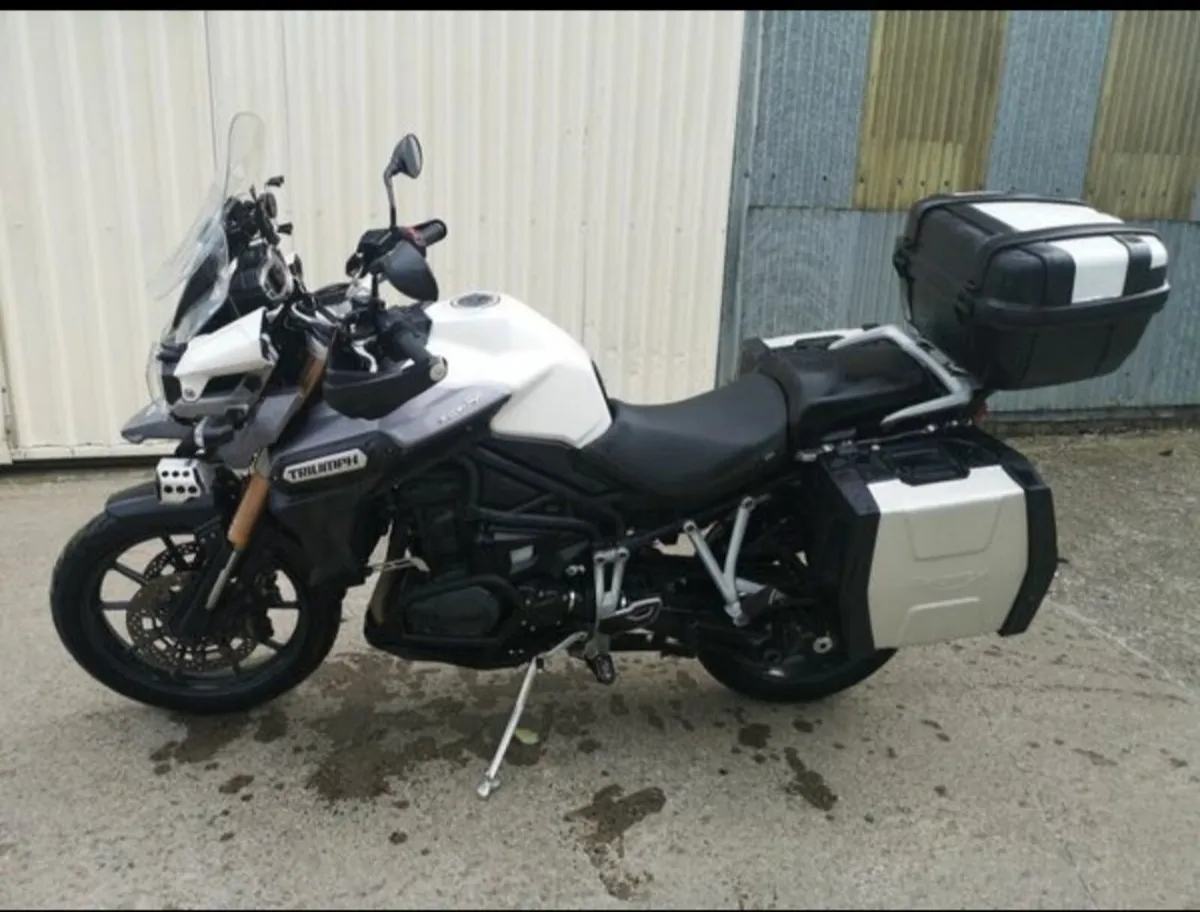 Triumph tiger explorer 1200 2013 - Image 2