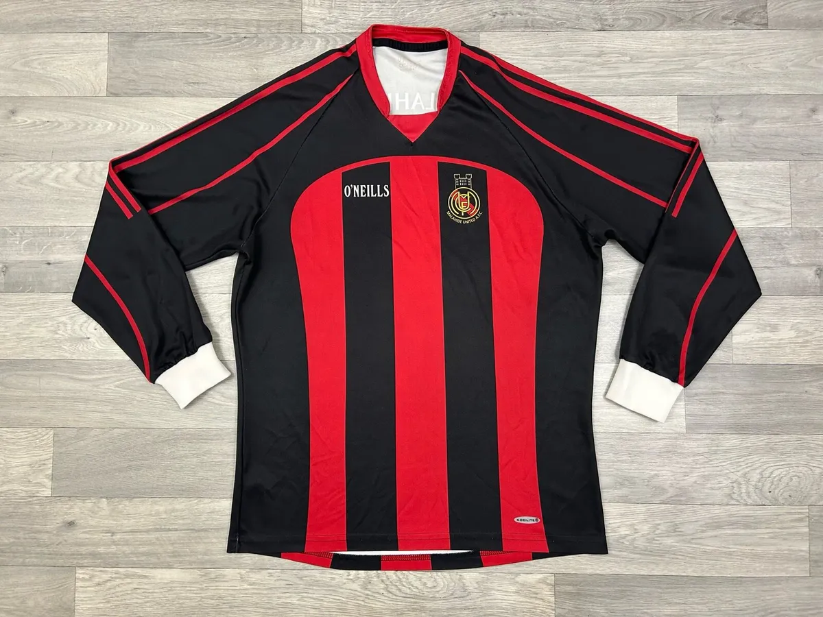 Vintage Oneills Malahide United Player Issue Shirt - Image 3
