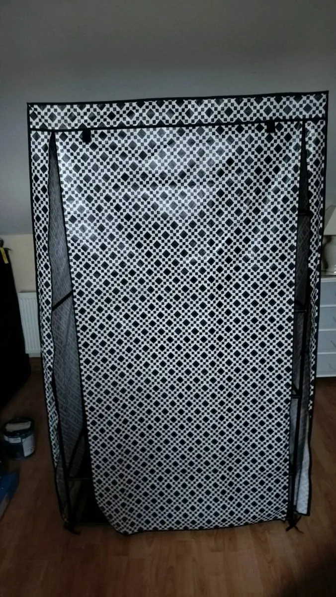 Fabric wardrobe - Image 1