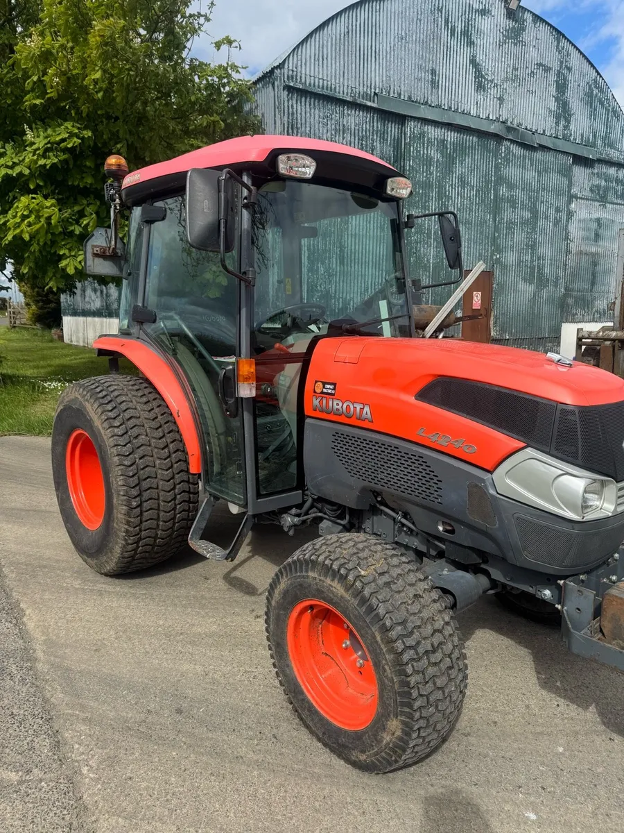 Kubota Compact Tractor - Image 3