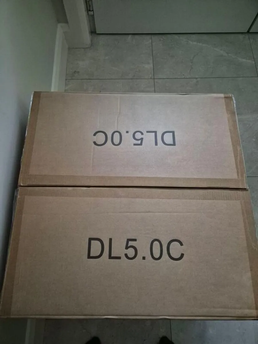 2 dyness dl5.0C 5kw solar batteries - Image 1