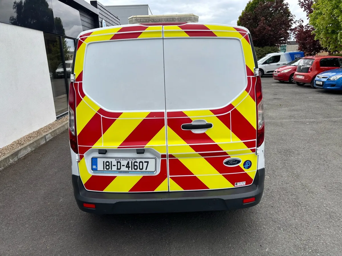 Ford transit Connect LWB 2018 - Image 4