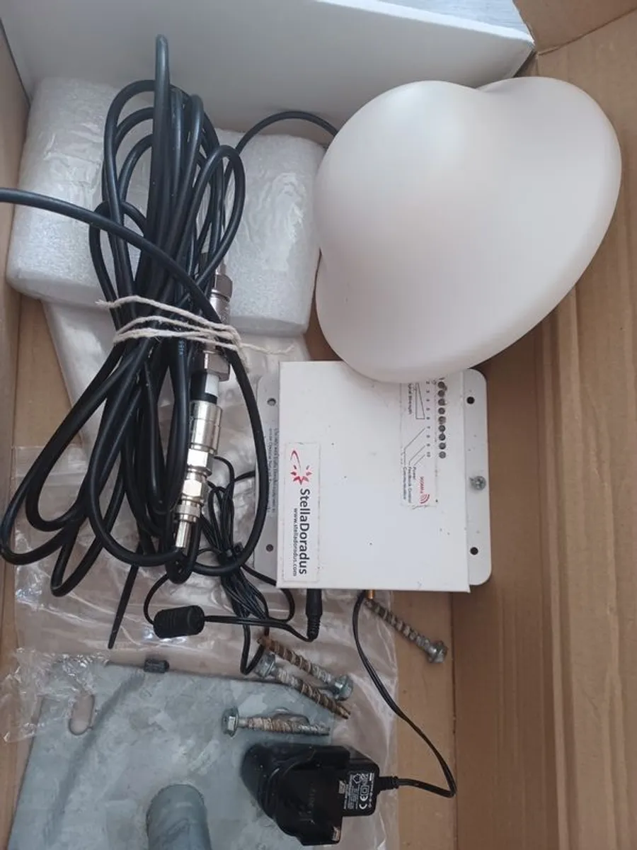Phone Signal Booster - Image 1
