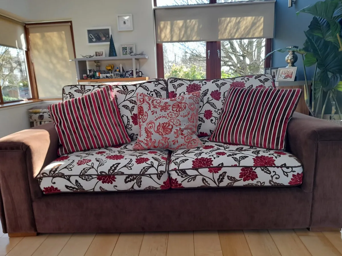 Two Stunning Couches - Image 3