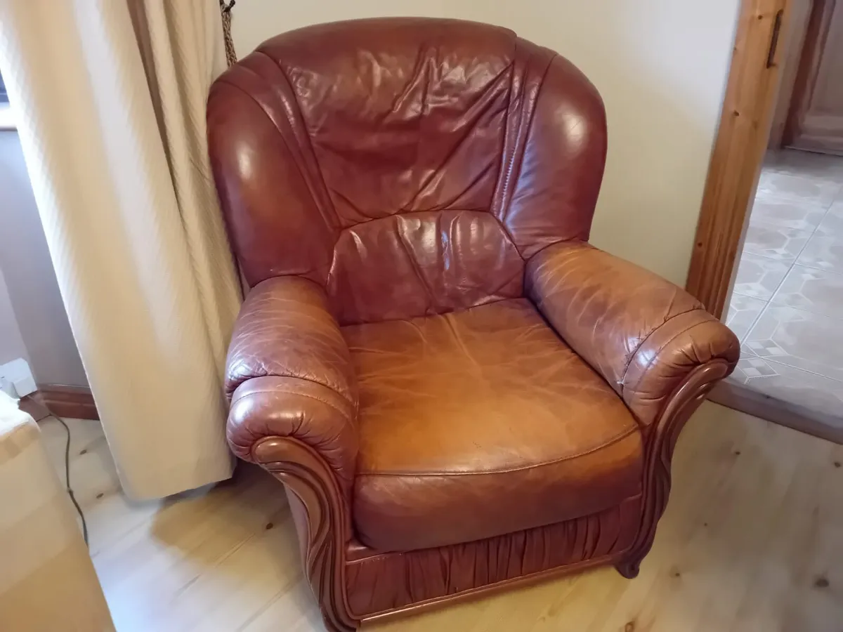 Arm chairs free to take - Image 4