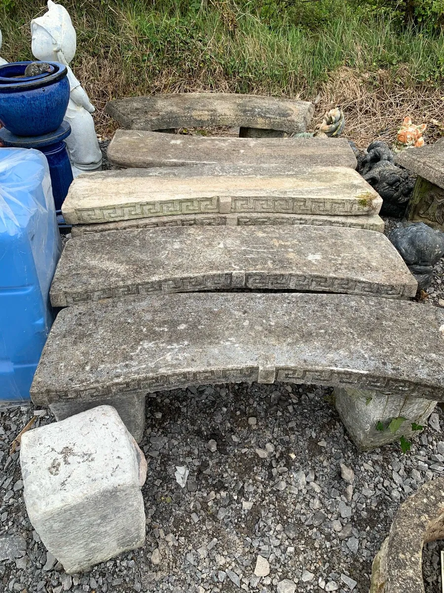 Garden furniture - Image 1