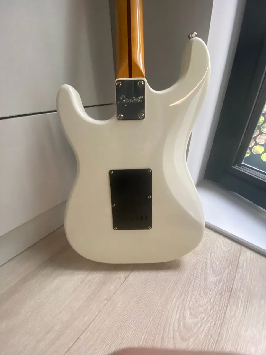 Squire classic vibes strat - Image 3