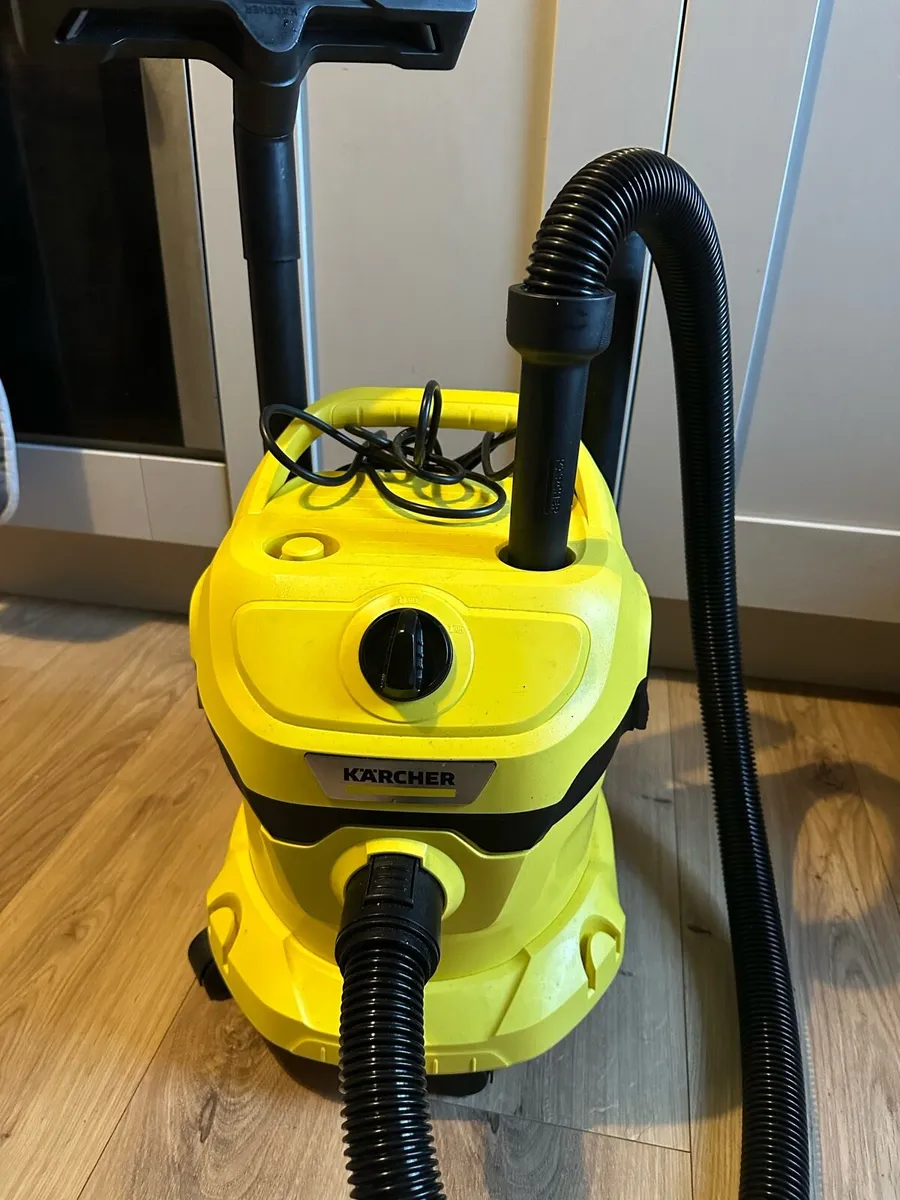 Vacuum - Image 1