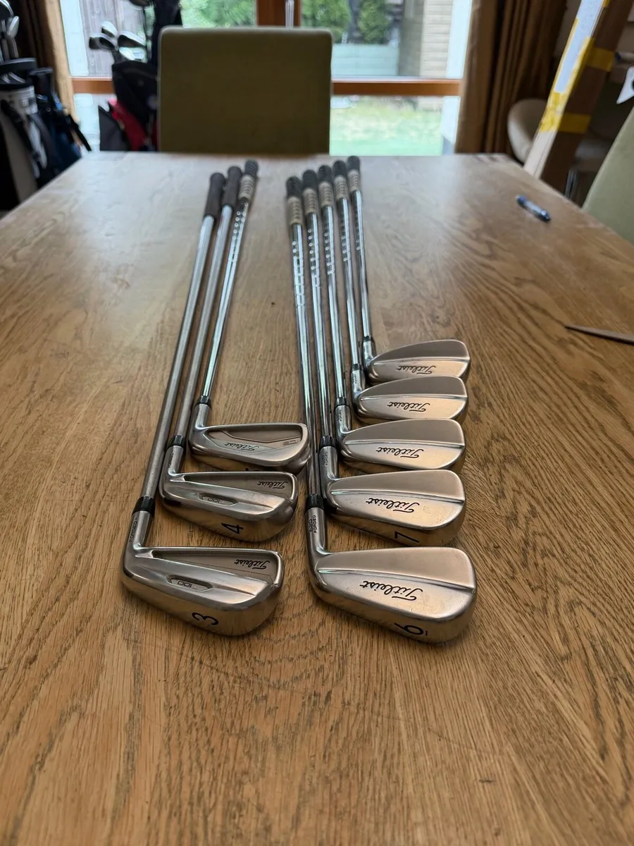 Titleist 620 Combo Set - Image 1