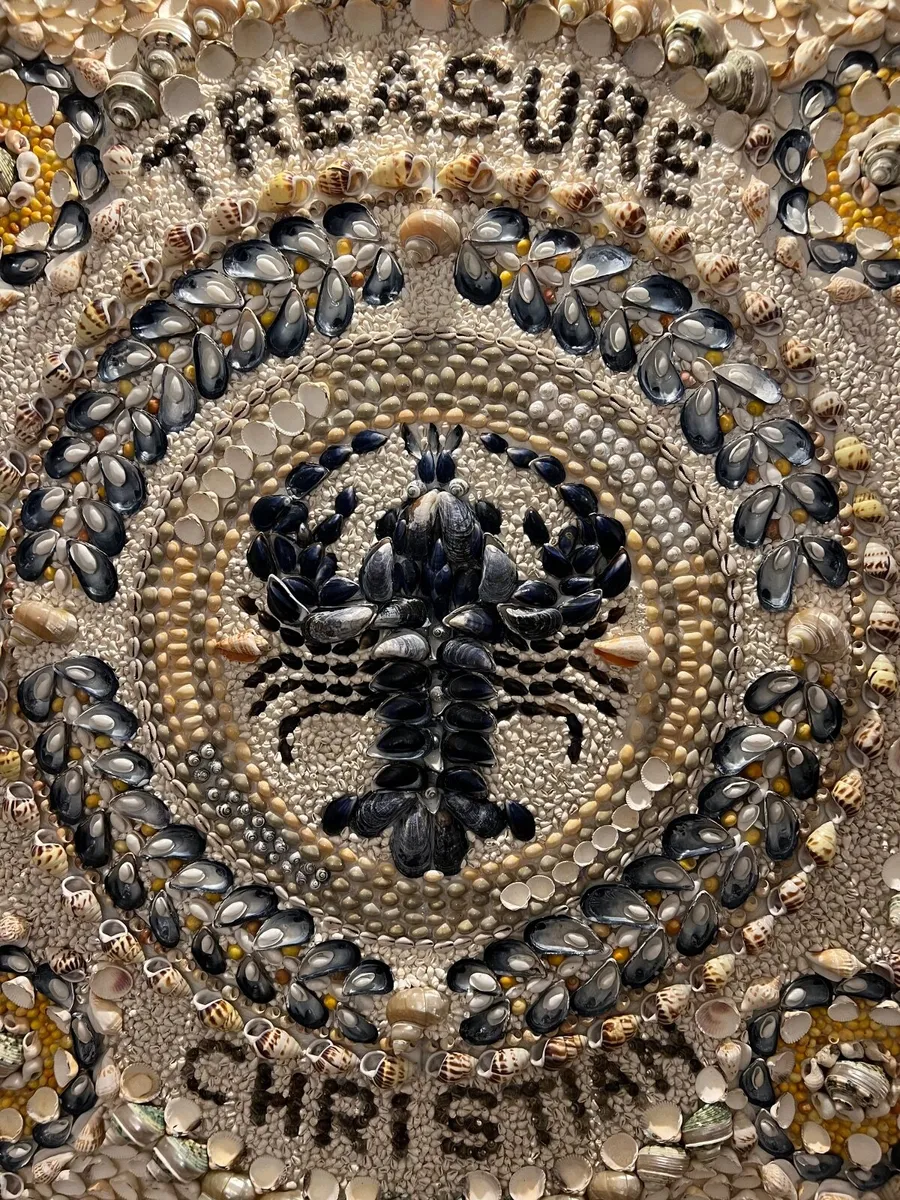 Antique handmade encrusted seashell wall art - Image 2
