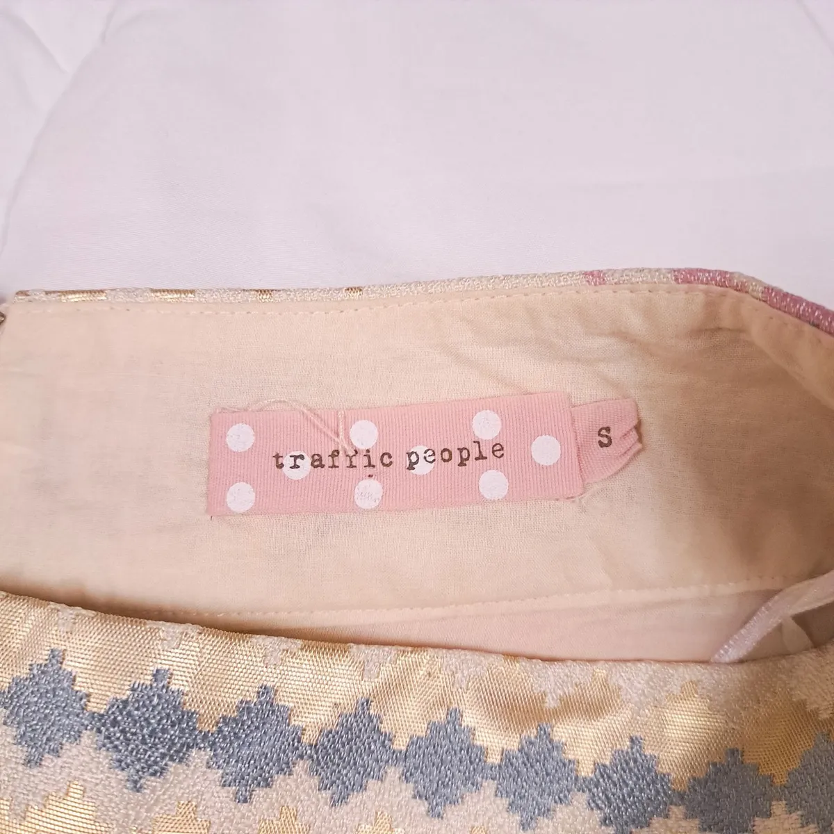 Traffic People Gold Pink Geometric Mini Skirt S - Image 2