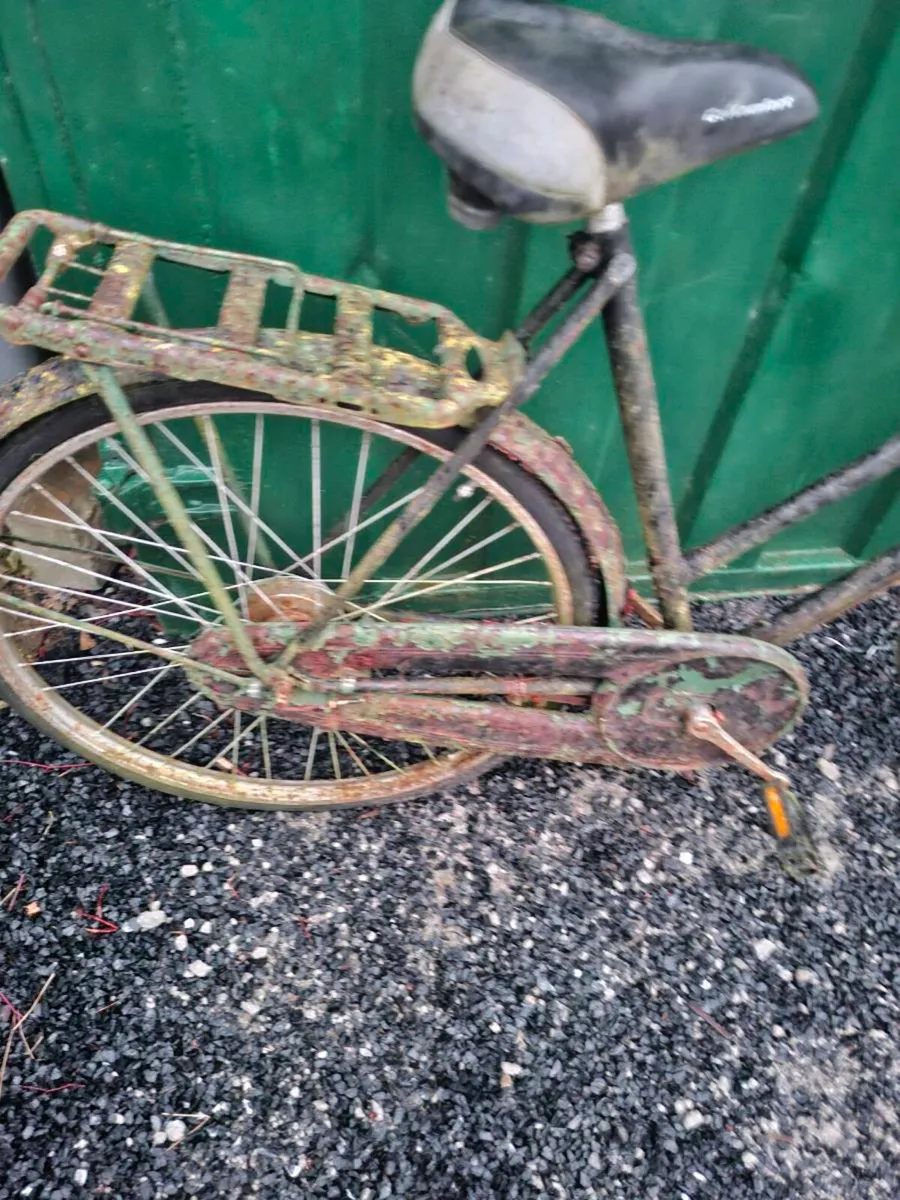 Old bicycles - Image 4