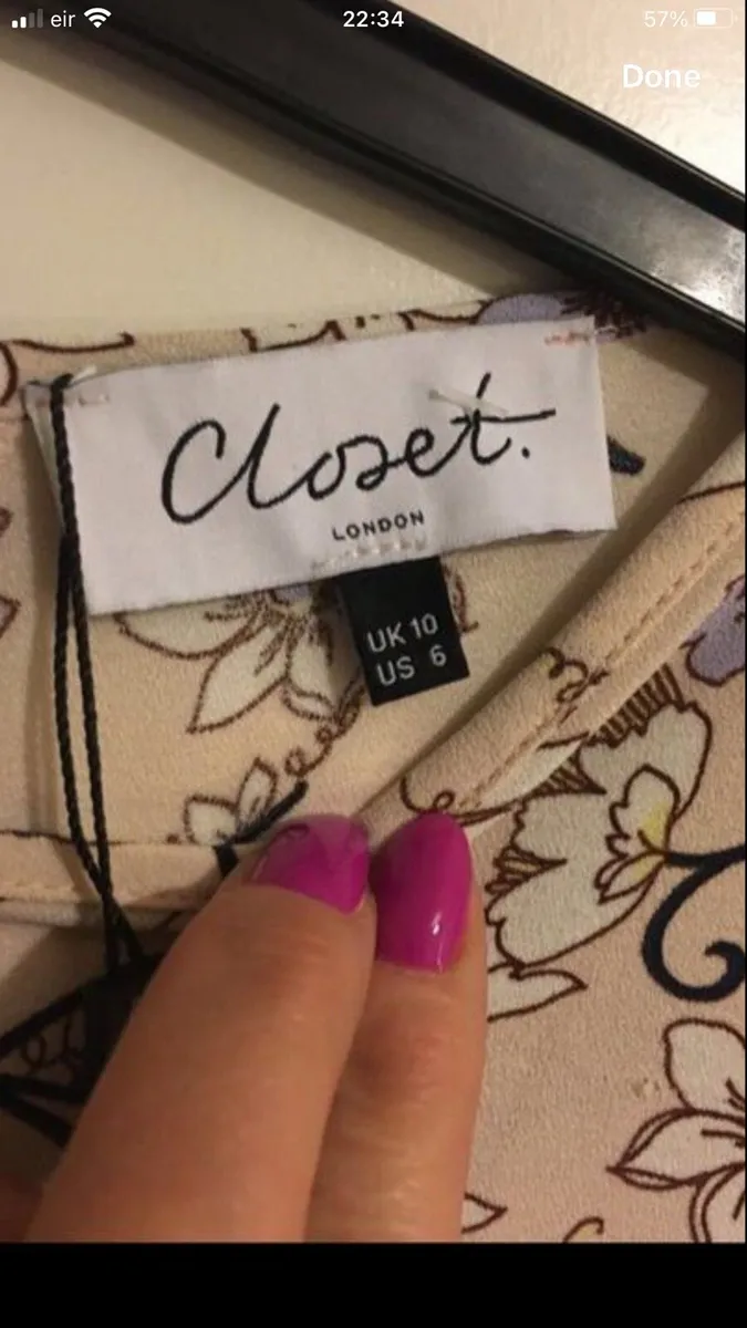 Ladies BNWT closet dress size 10 €25 - Image 3