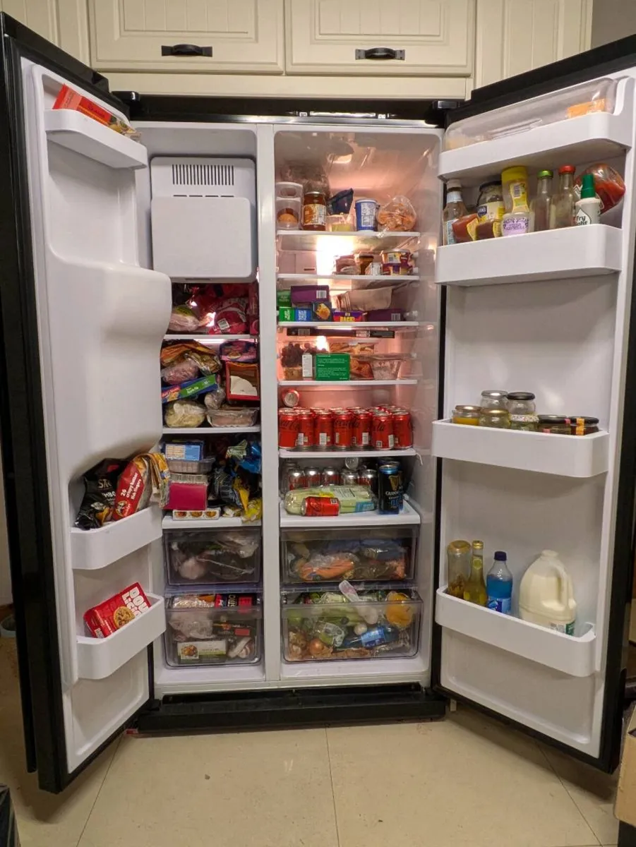 Samsung American fridge freezer - Image 2