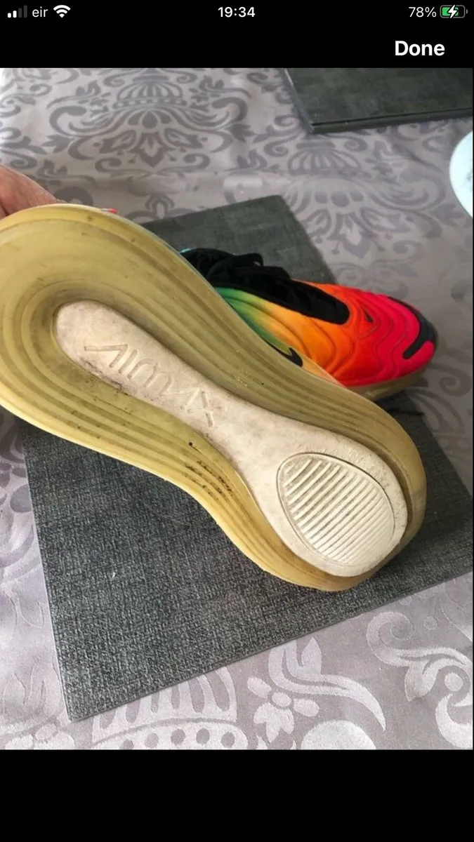 Mens Nike trainers size 8 €40 - Image 4