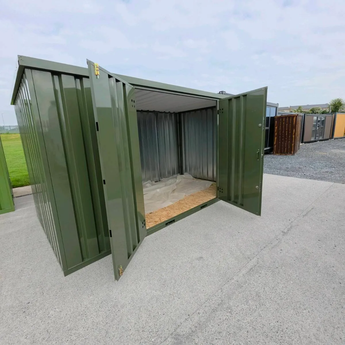 Steel CUBE shed, practical storage, flatpack - Image 2