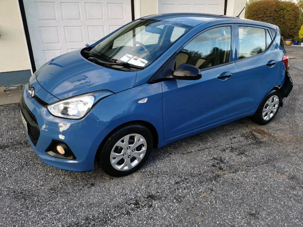 152 Hyundai i10 only 55km - Image 1
