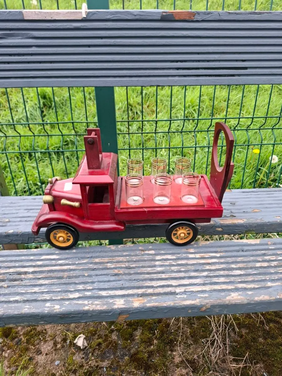 Lovely fire truck with shots possible to post - Image 1