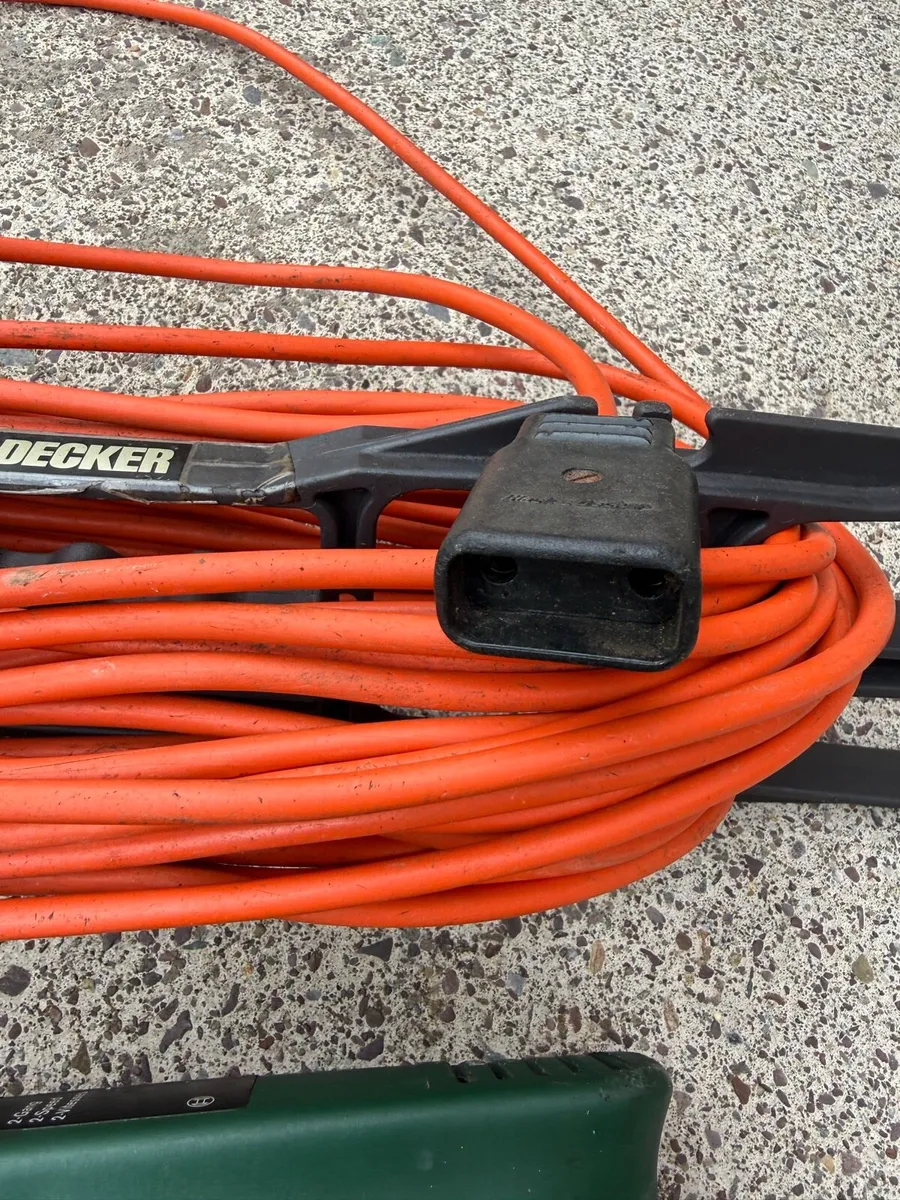 Bosch Drill Black & Decker 2 pin charger lead - Image 4