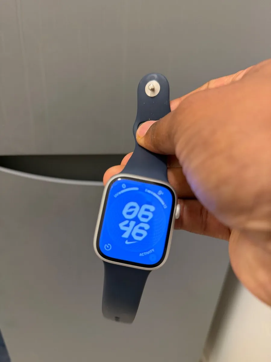 Apple Watch series 9 46mm gps - Image 1