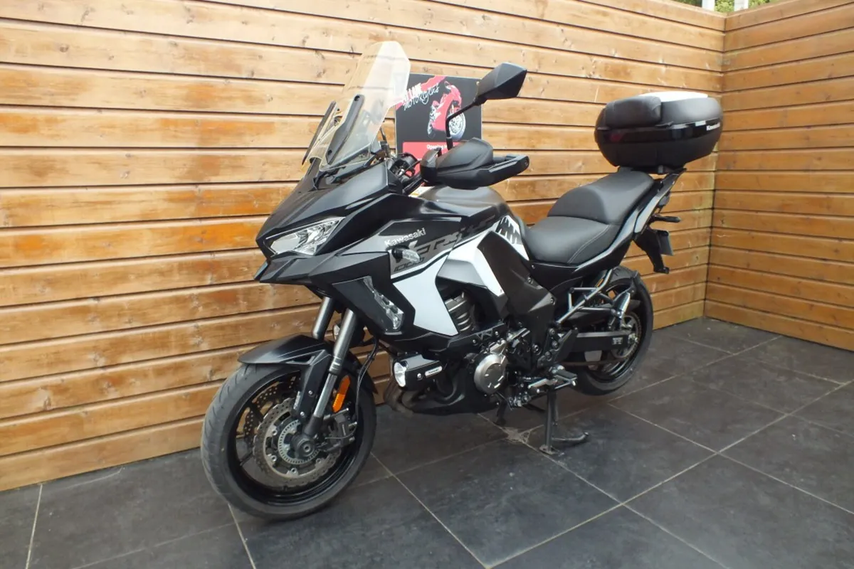 2019 Kawasaki Versys 1000 GT (Mint & Low Miles) - Image 4