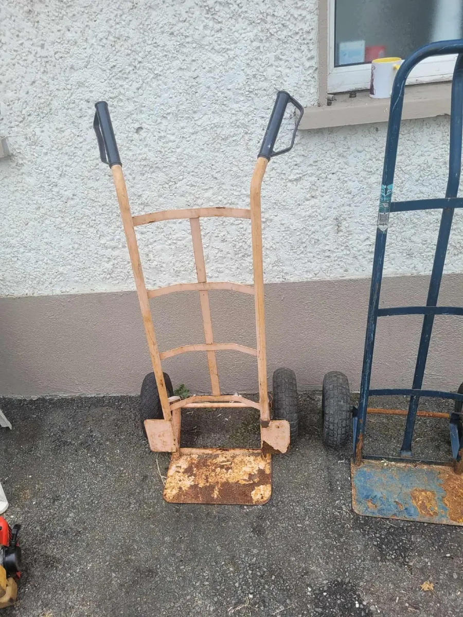 New and old hand carts 40e each priced - Image 1