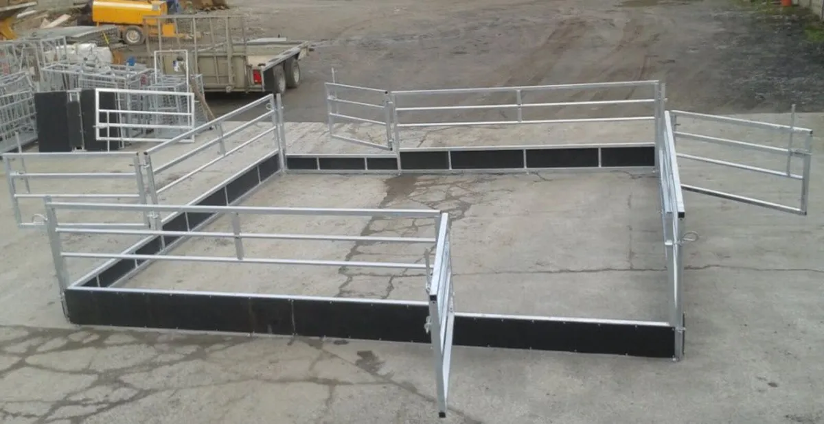 Feeding barriers, walk through sheep trough - Image 4
