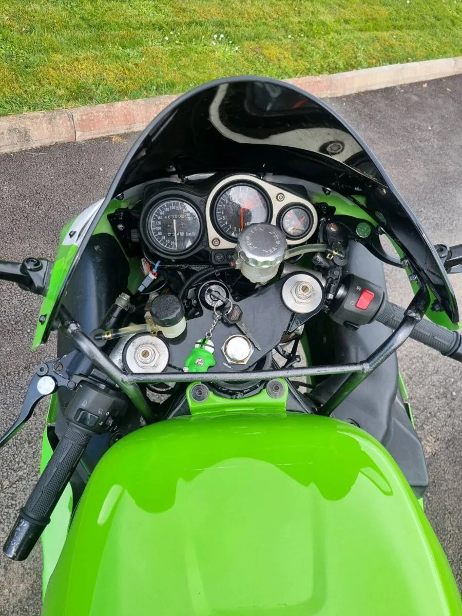 Kawasaki zx7r - Image 2