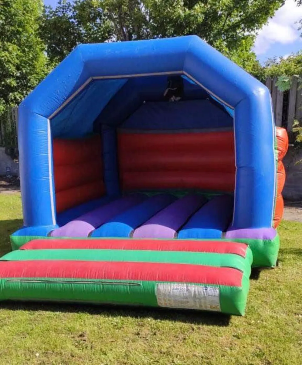 Bouncy Castles - Image 3