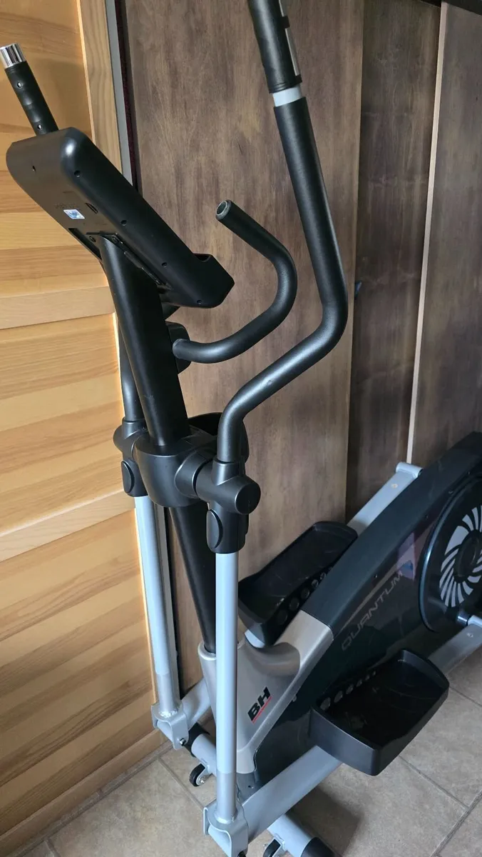 Crosstrainer - Image 1
