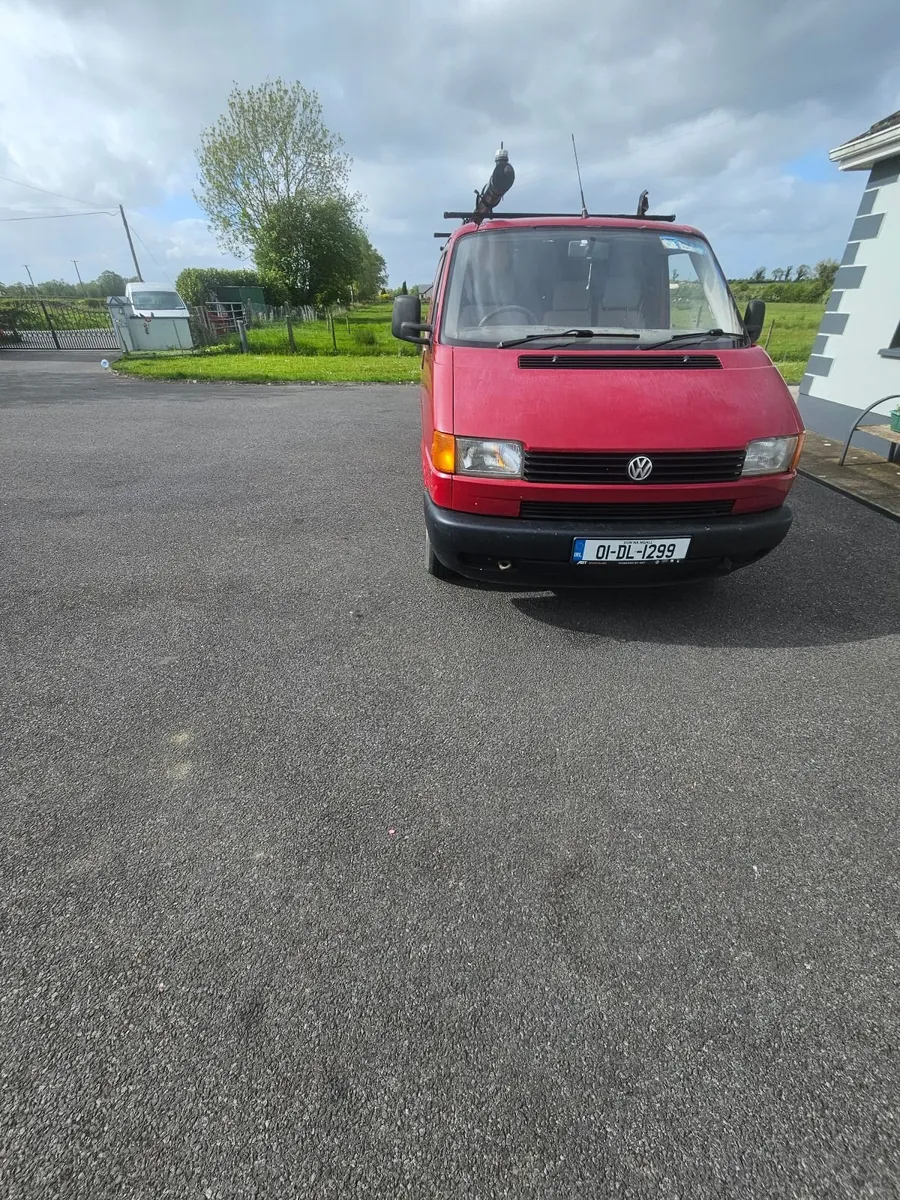 Volkswagen Transporter 2001 - Image 1