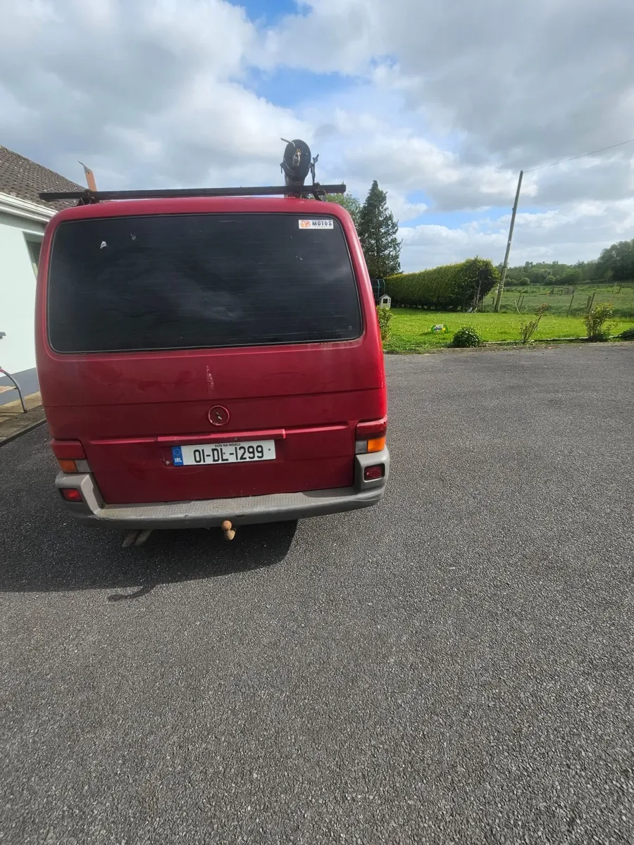 Volkswagen Transporter 2001 - Image 4