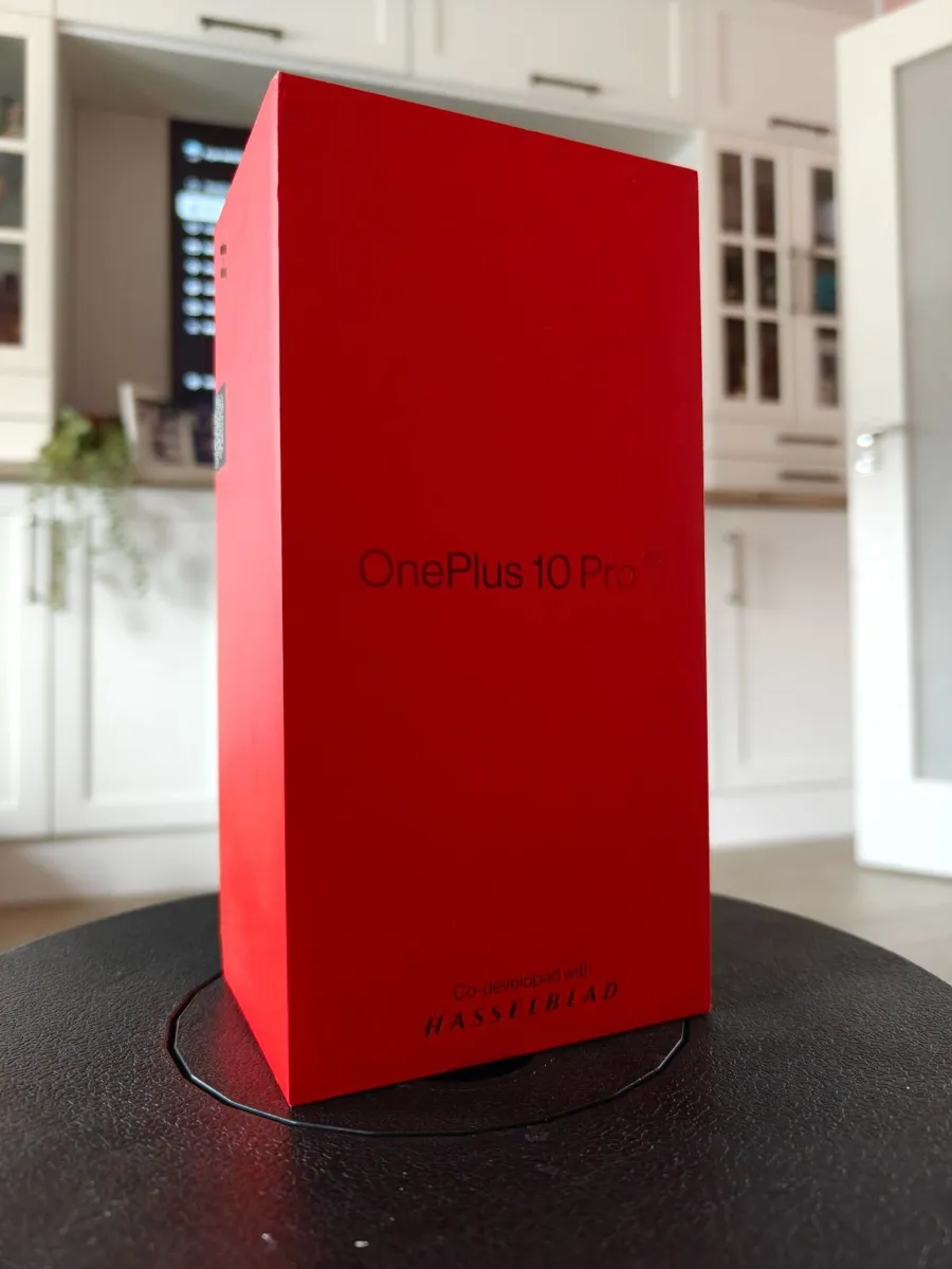 OnePlus 10 Pro 128gb - Image 1