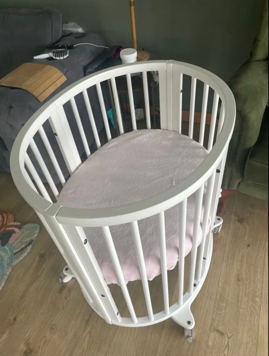 Stokke Cot - Image 3