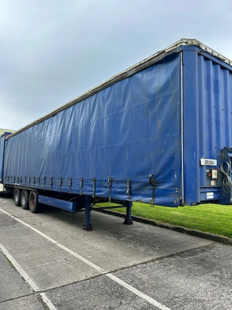 Curtainsider - Image 3