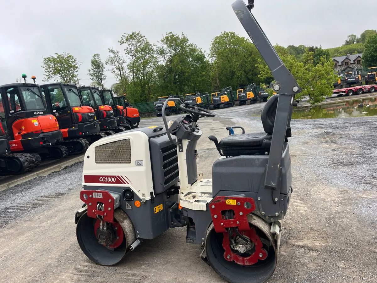 2023 Dynapac CC1000 Tandem Roller - Image 1