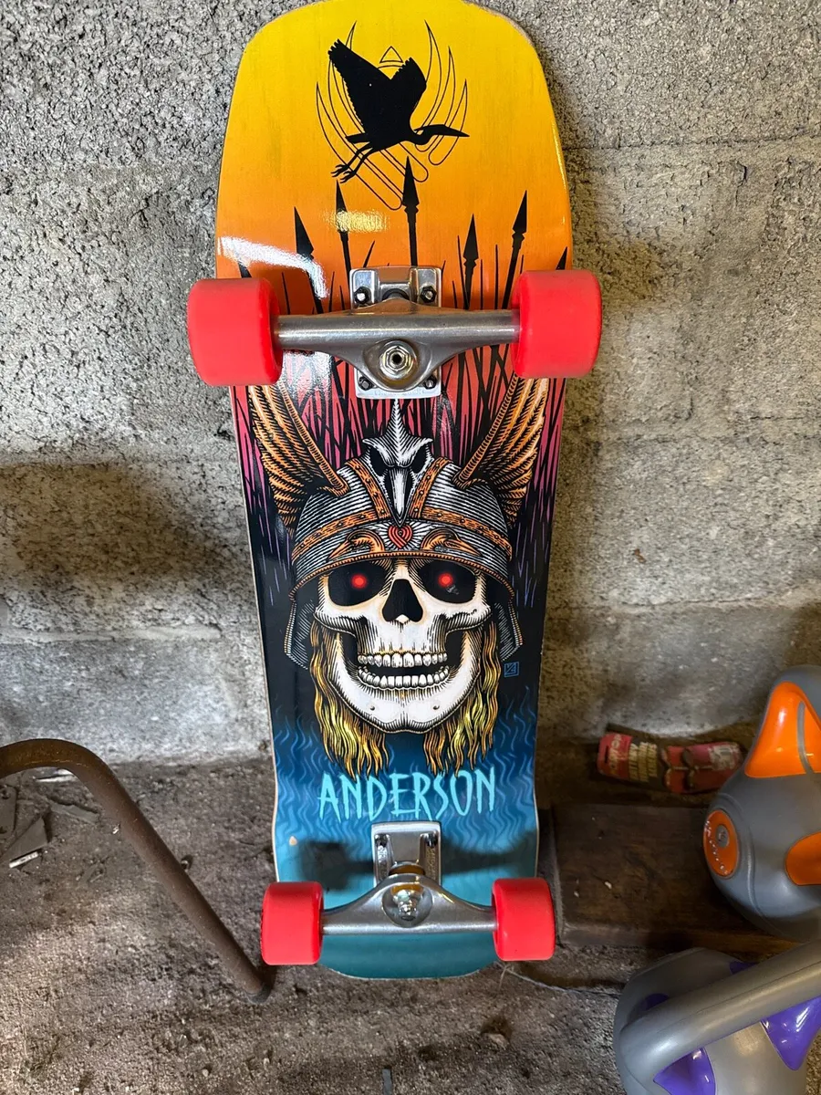 Skateboard - Image 1