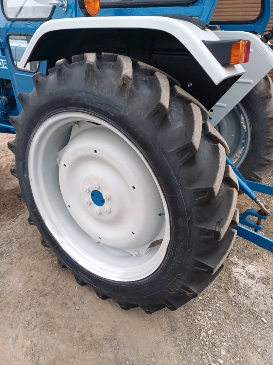 Ford 4600 - Image 4