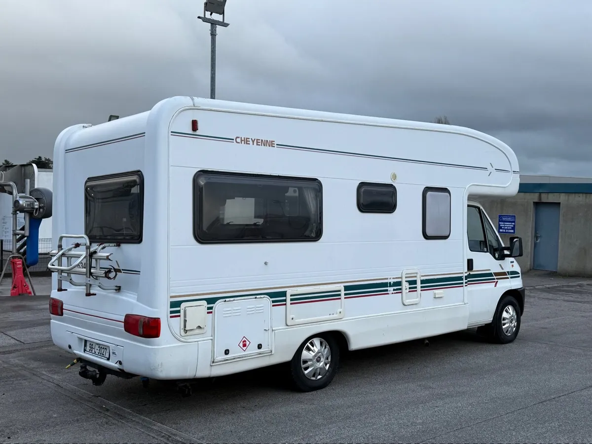 Auto trail Cheyenne 634 - 4 berth RHD Tested & tax - Image 4